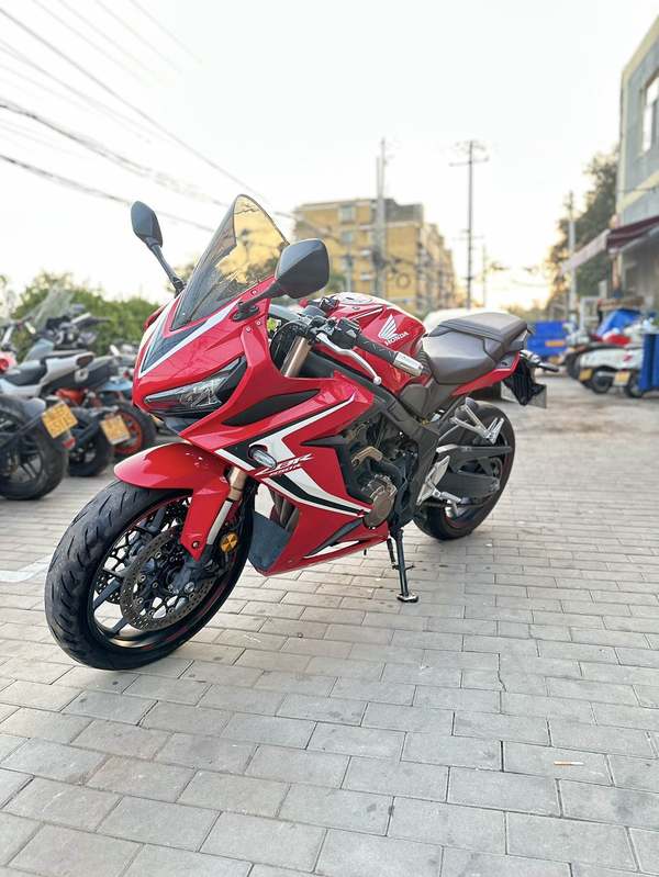二手本田CBR650R