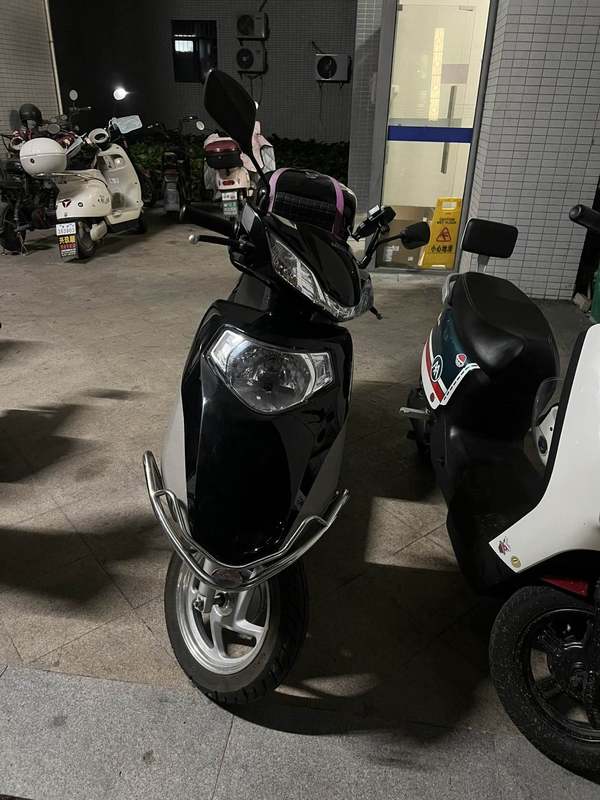 二手五羊本田SCR 喜蕴100