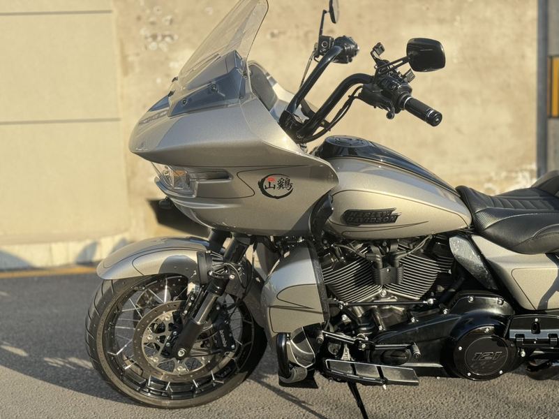 二手哈雷戴维森公路滑翔 Road Glide