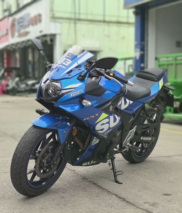 二手豪爵铃木GSX250R