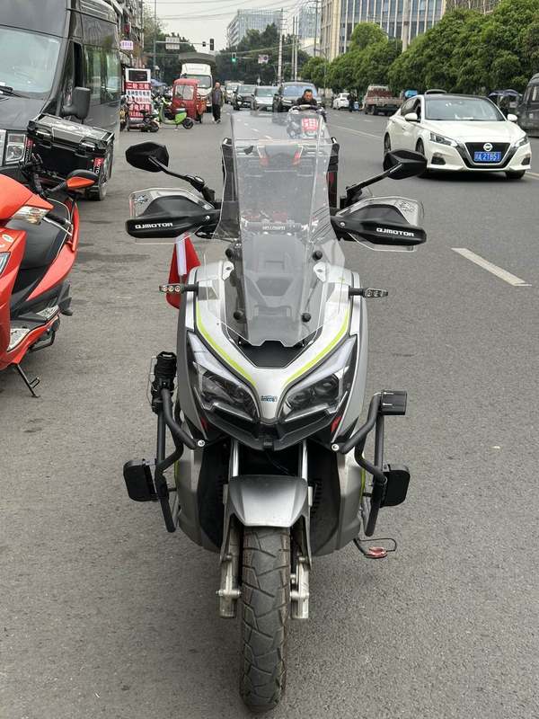 二手QJMOTOR鸿250ADV