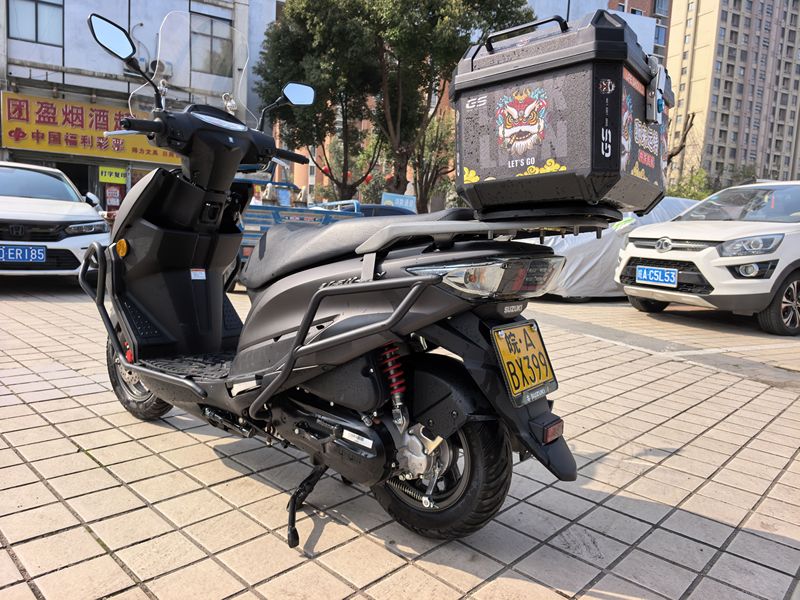 二手济南铃木优驿 UE125T