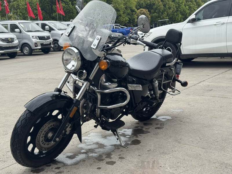 二手钱江凯威极光 200