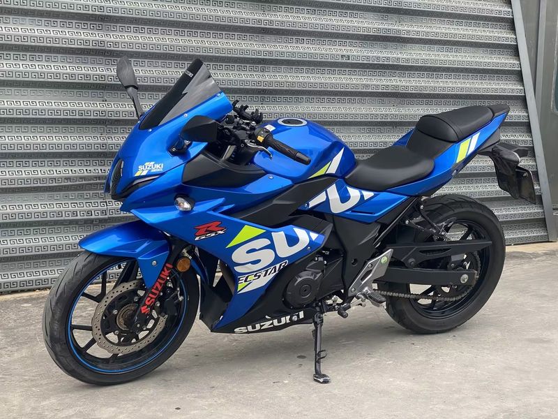 二手豪爵铃木GSX250R