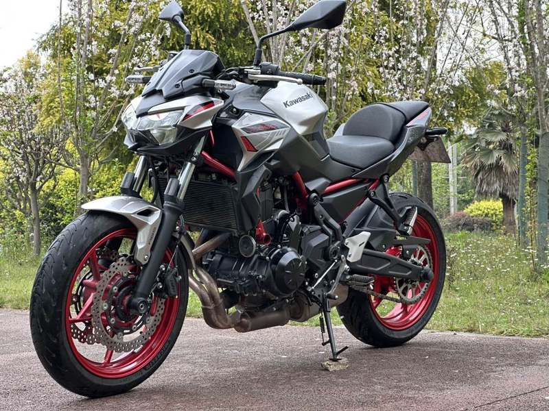二手川崎Z650