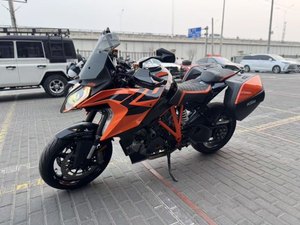 二手KTMR2R1290 Super Duke GT