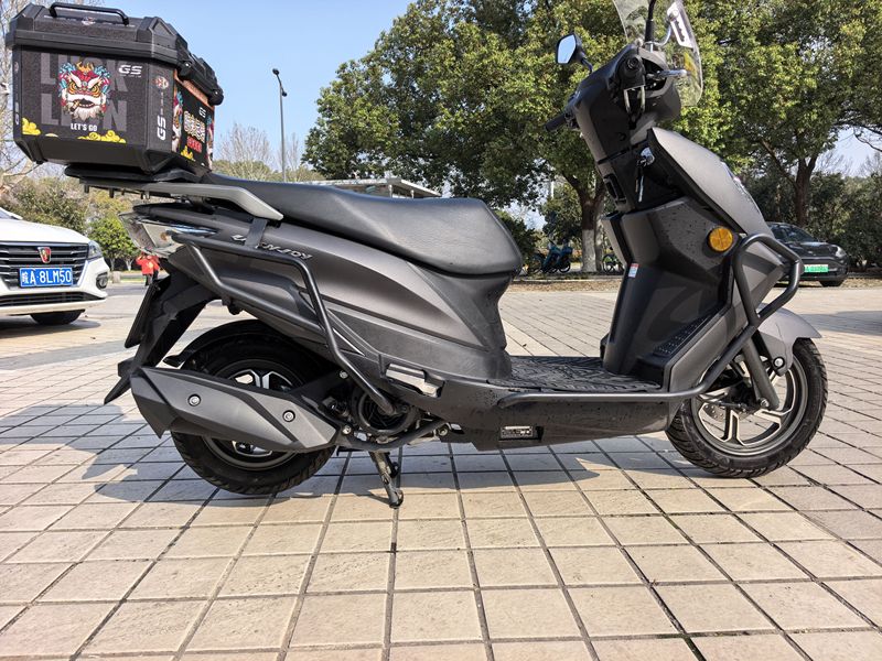 二手济南铃木优驿 UE125T