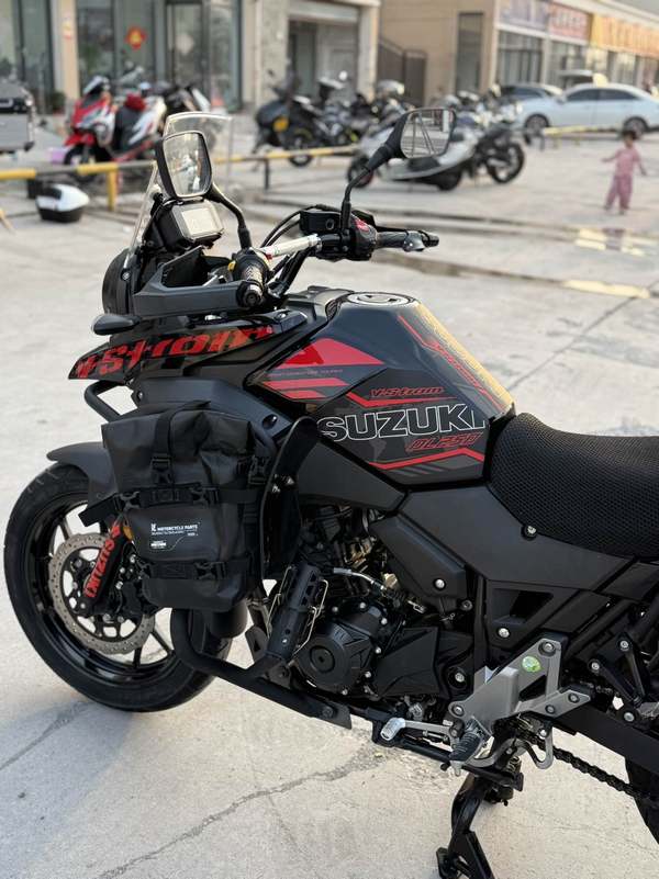 二手豪爵铃木DL250