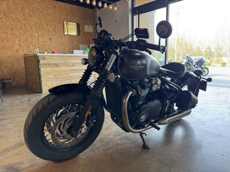 二手凯旋Bonneville Bobber