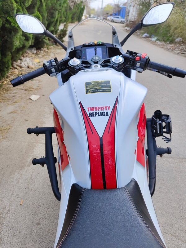 二手QJMOTOR赛250