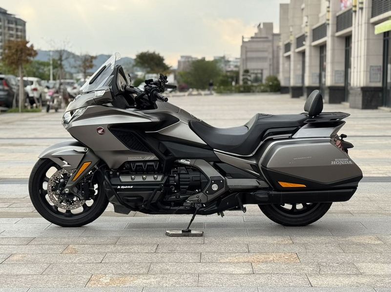 二手本田Gold Wing GL1800