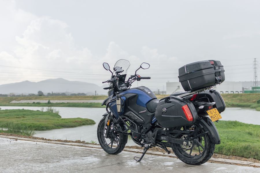 二手五羊本田猛鸷 CB190X