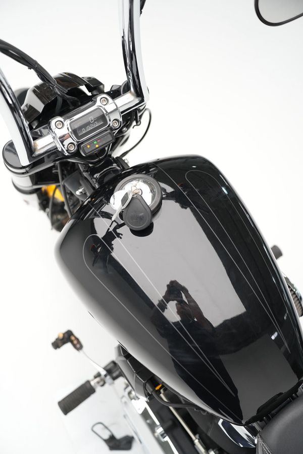 二手哈雷戴维森突破者 Breakout