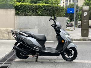 二手豪爵虎鲨VX125