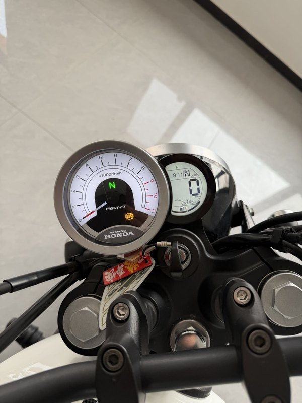 二手五羊本田鸷道 CB190SS