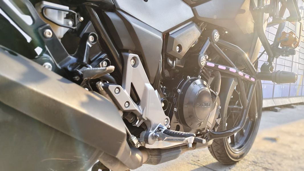 二手豪爵铃木DL250