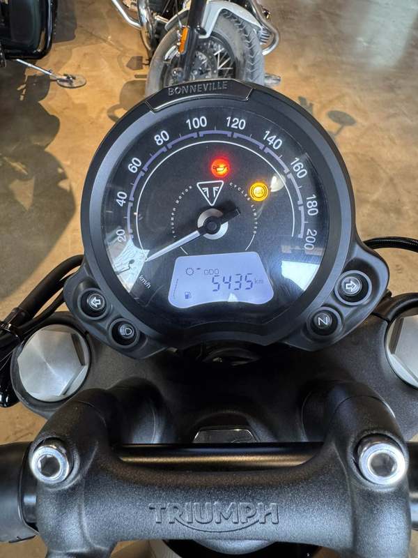 二手凯旋Bonneville Bobber