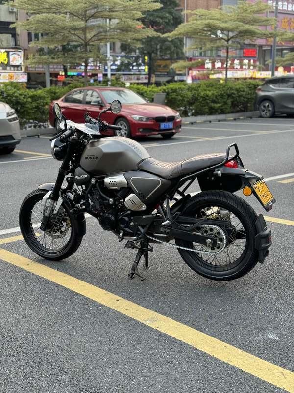 二手五羊本田鸷道 CB190SS