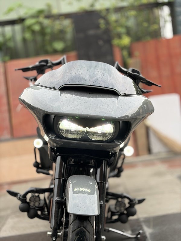 二手哈雷戴维森公路滑翔 Road Glide