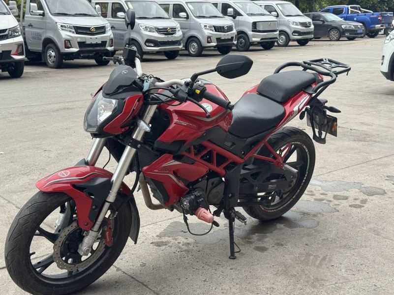 二手贝纳利红宝龙 TNT150i