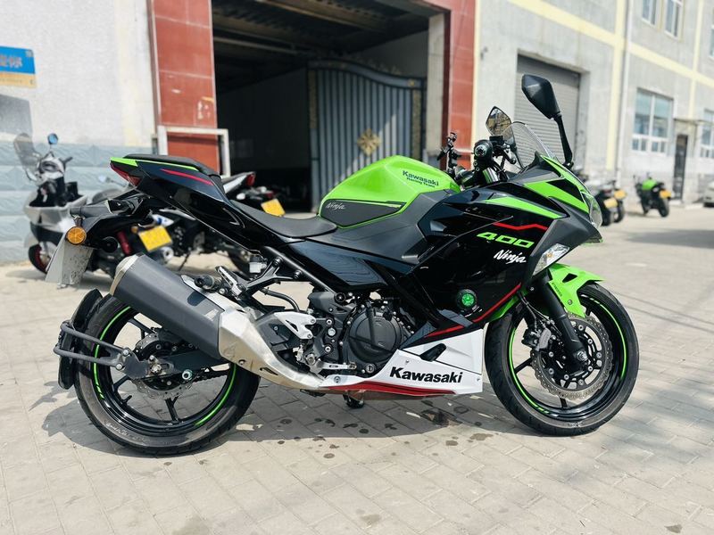 二手川崎Ninja 400