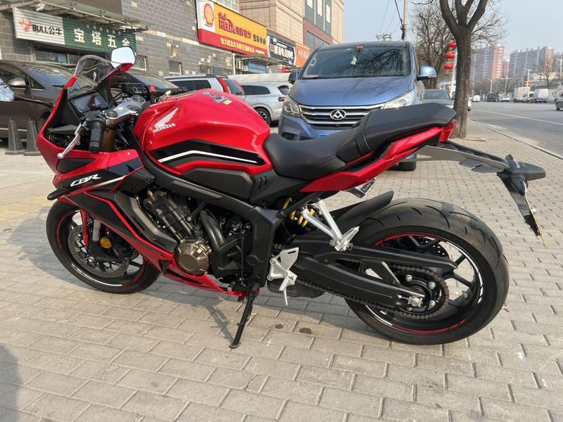 二手本田CBR650R