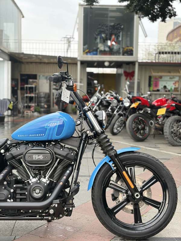 二手哈雷戴维森街霸 Street Bob