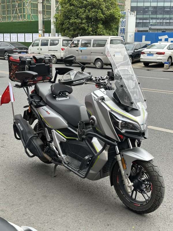 二手QJMOTOR鸿250ADV