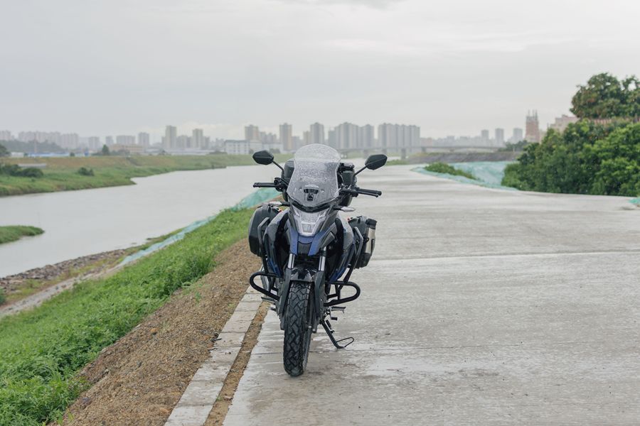 二手五羊本田猛鸷 CB190X