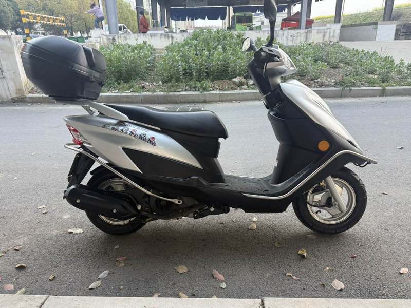 二手济南铃木丽梦125