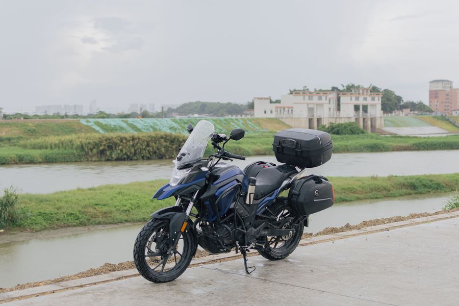 二手五羊本田猛鸷 CB190X