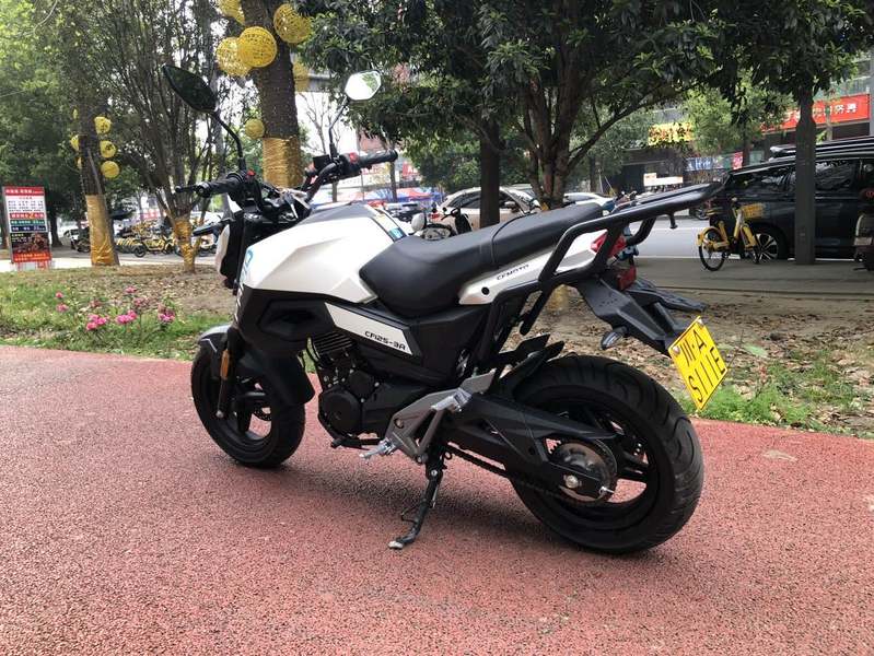 二手春风ST狒狒