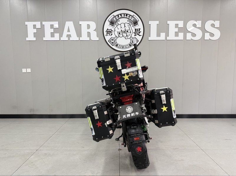 二手贝纳利金鹏 TRK502