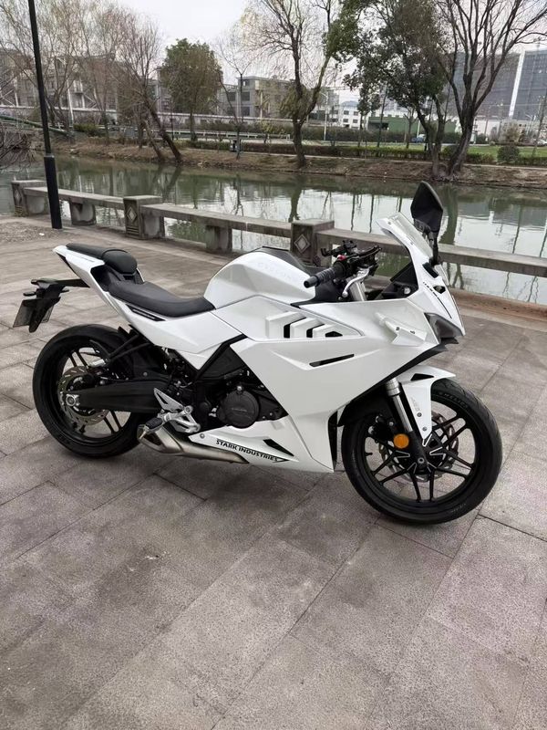 二手赛科龙RC250