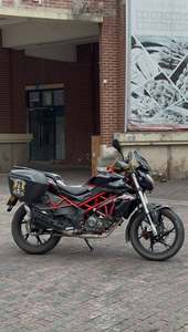 二手贝纳利红宝龙 TNT150i