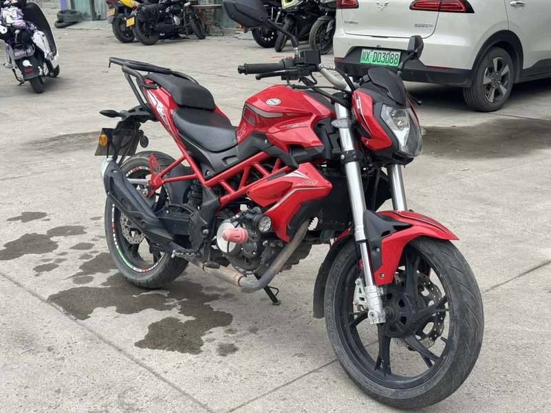 二手贝纳利红宝龙 TNT150i