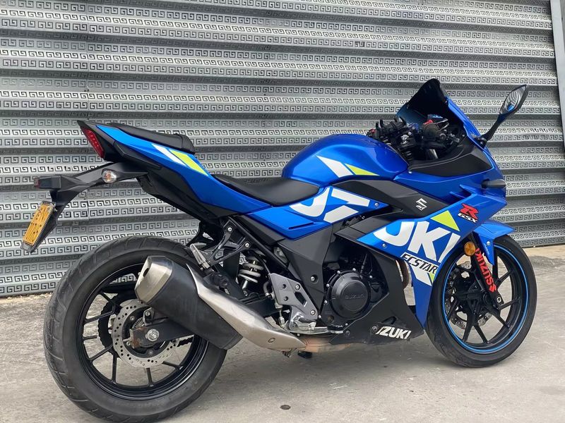 二手豪爵铃木GSX250R