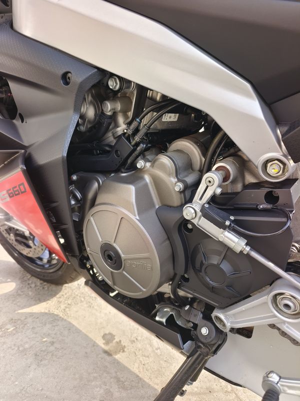 二手阿普利亚RS 660 