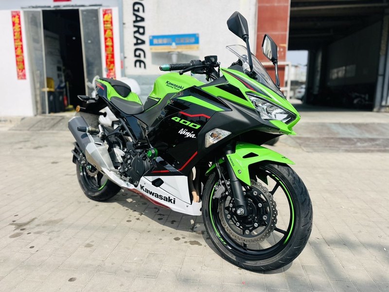 二手川崎Ninja 400