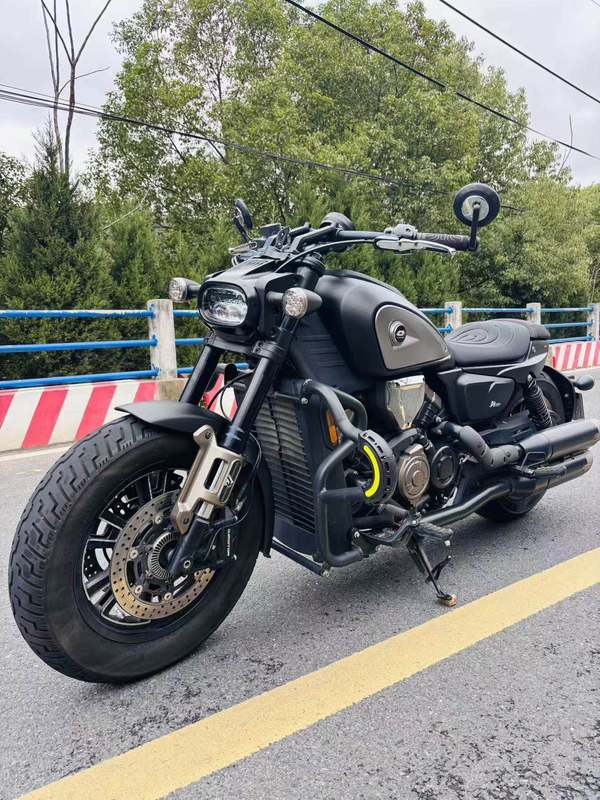 二手QJMOTOR闪600