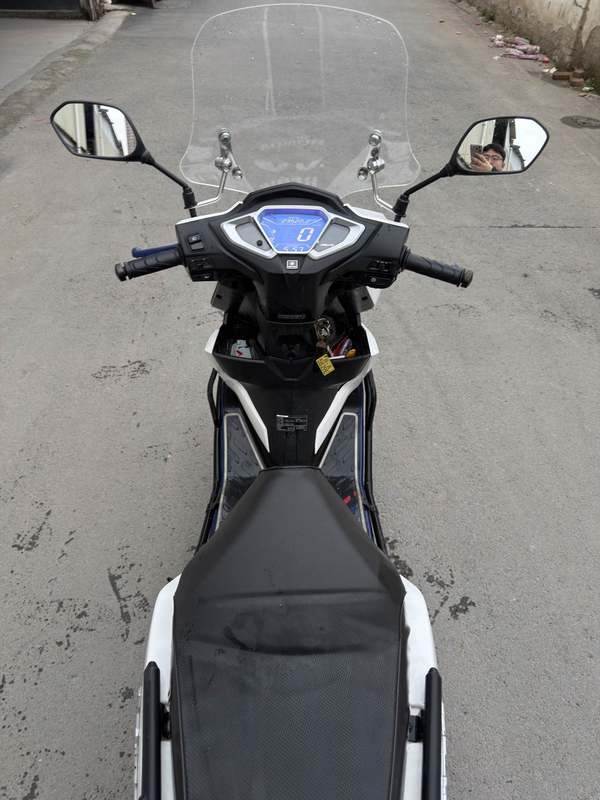 二手五羊本田NX125