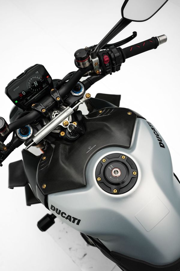 二手杜卡迪Street Fighter V4