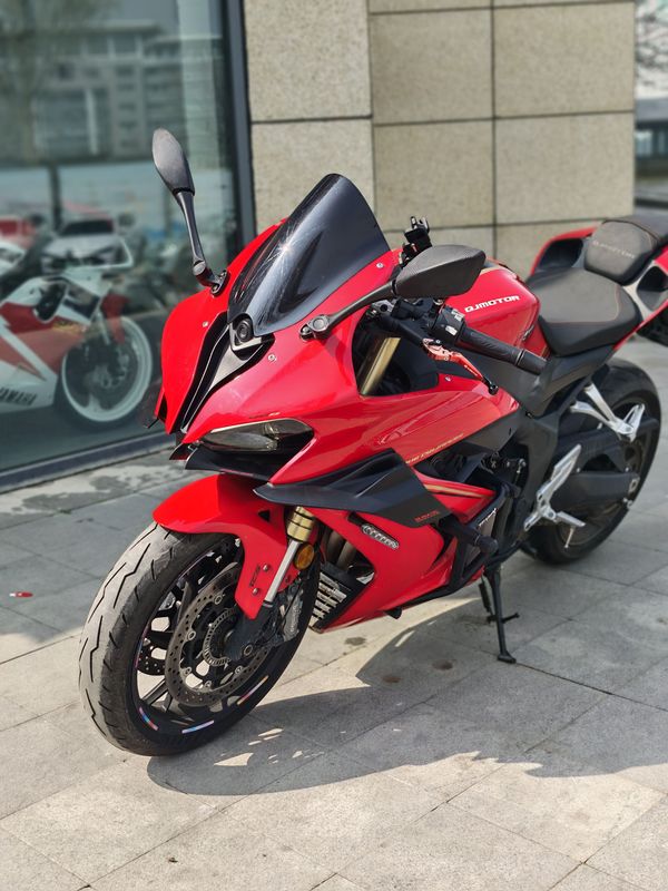 二手QJMOTOR赛800