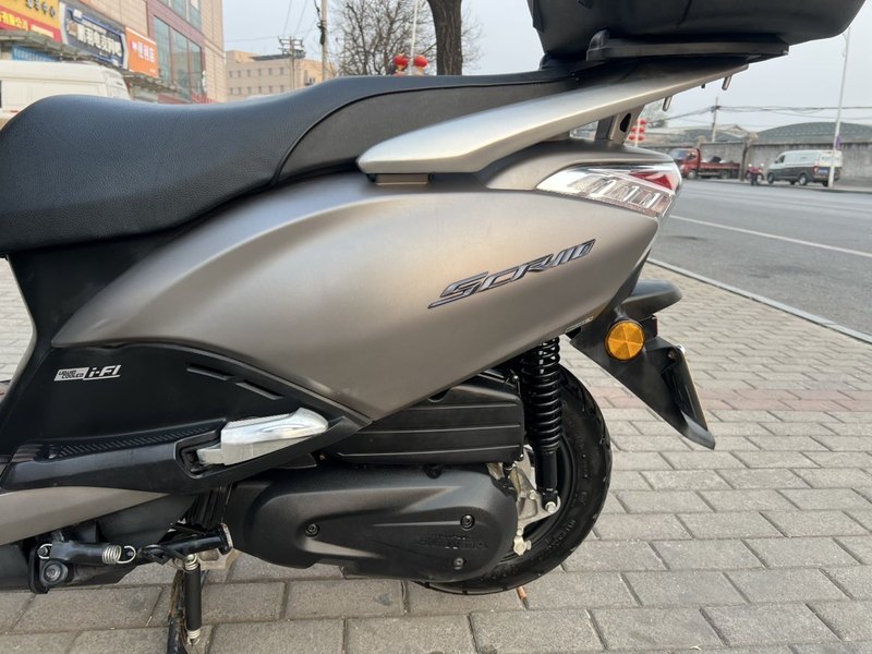 二手五羊本田SCR110 佳御