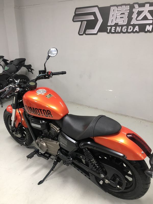 二手QJMOTOR闪300