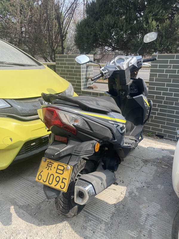 二手新大洲本田裂行 RX125Fi