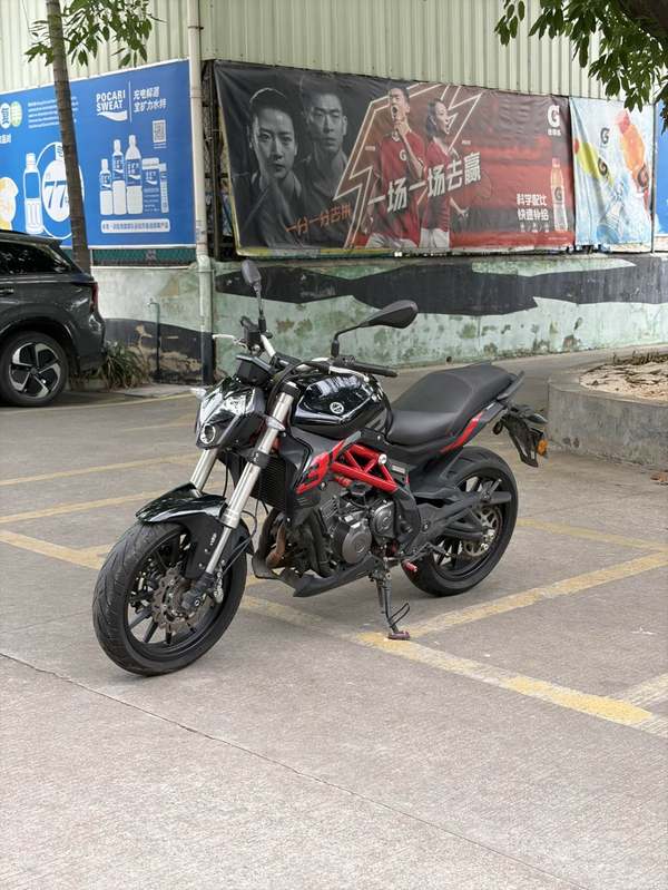 二手贝纳利蓝宝龙 BN302S