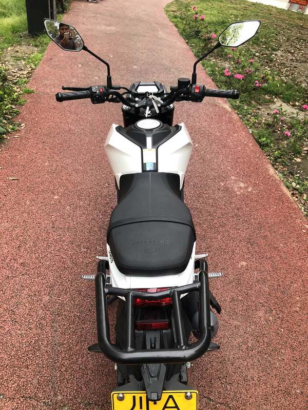 二手春风ST狒狒