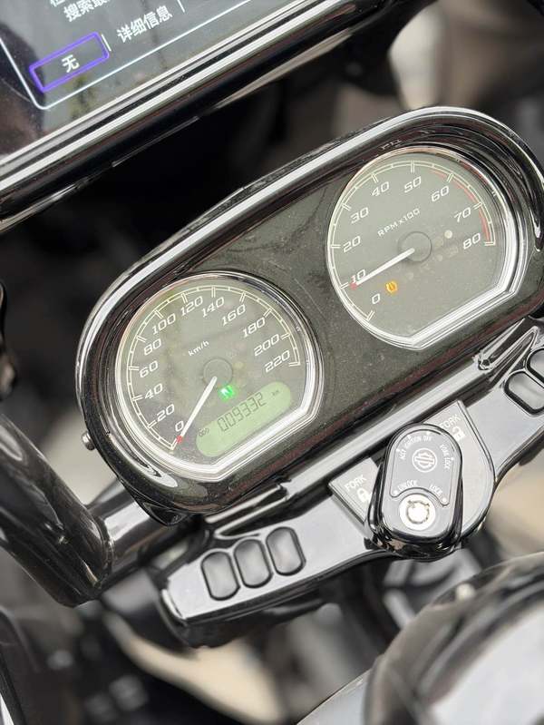 二手哈雷戴维森公路滑翔 Road Glide