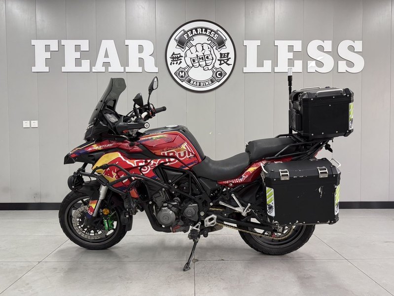 二手贝纳利金鹏 TRK502